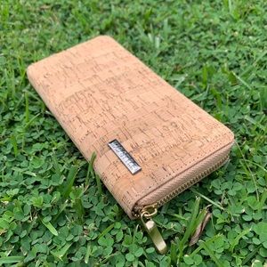 NWOT Mad Style Tan Corkboard Wallet